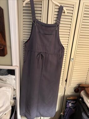 Charcoal Gray Maxi Jumper-Overall Dress, women’s Medium. Pockets galore. Tab top